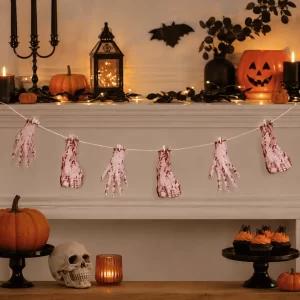 Guirnalda de Halloween con Manos y Pies Ensangrentados