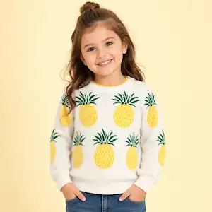 Chaleco tejido de piñas para niña