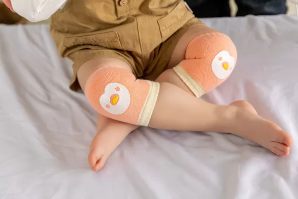 Par de rodilleras con antideslizante para bebes gateadores-VEGBR-12