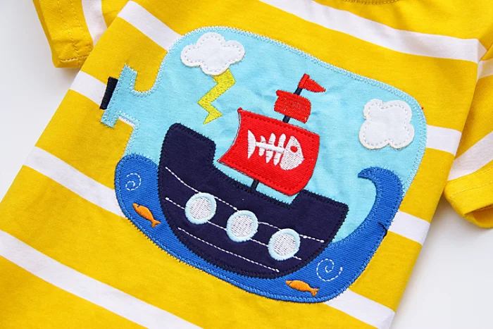 Polera manga corta estampadas y o bordadas para niños y niñas-6065