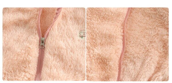 Chaqueta de polar con cierre y capucha, detalle
