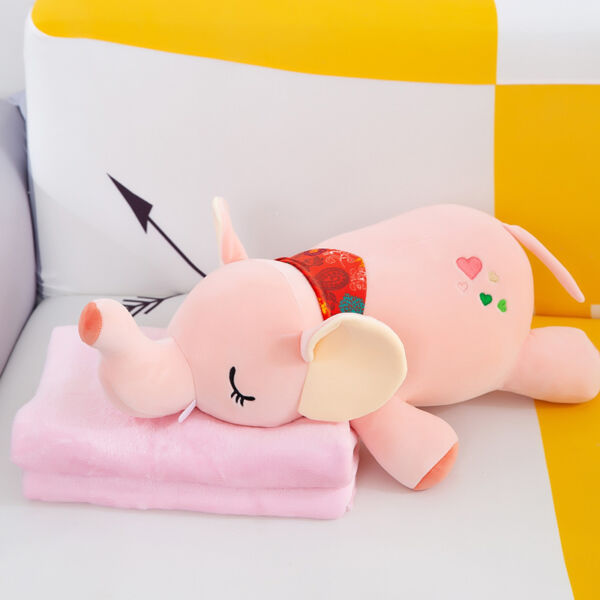 Cojín, peluche elefante con manta