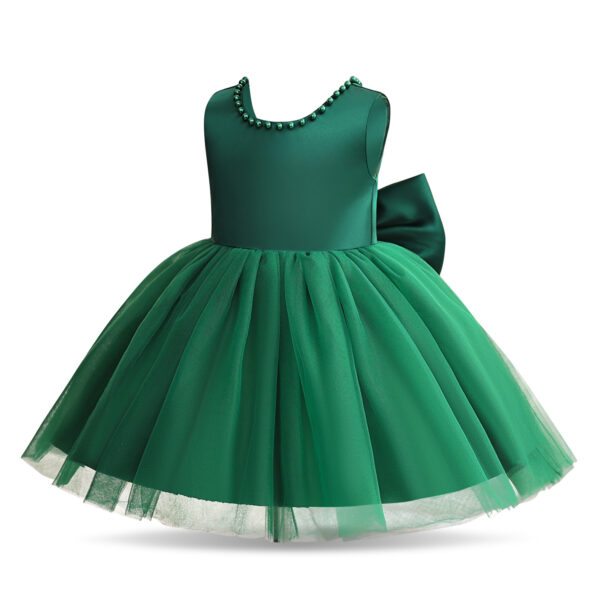 Vestido de fiesta con lazo y perlas