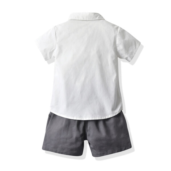 Conjunto de vestir con lazo color gris