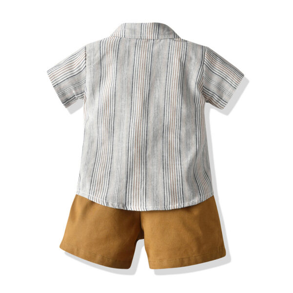 Conjunto de vestir con tirantes y lazo