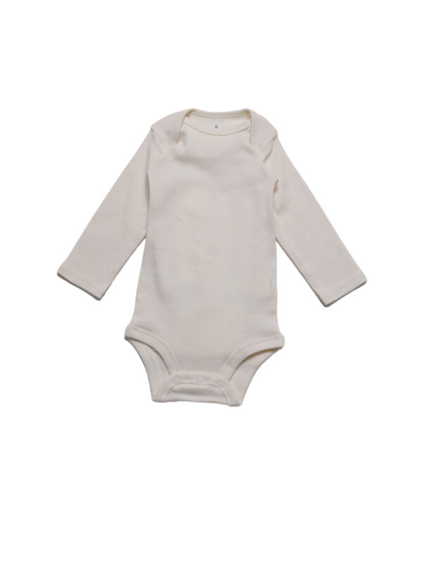 Body liso de manga larga color beige