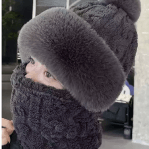 Gorro de invierno con cuello