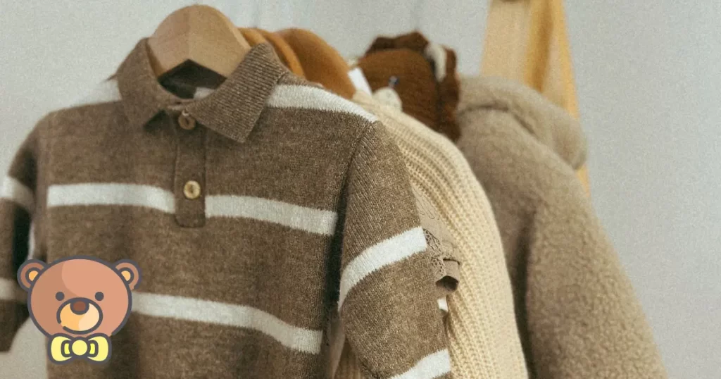 Tonos tierra y neutros cálidos: la paleta que dominara la ropa infantil